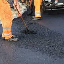 Best Driveway Maintenance Services  in Grant City, MO